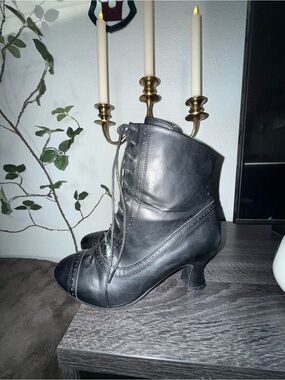 Black Lace-Up Victorian Style Ankle Boots